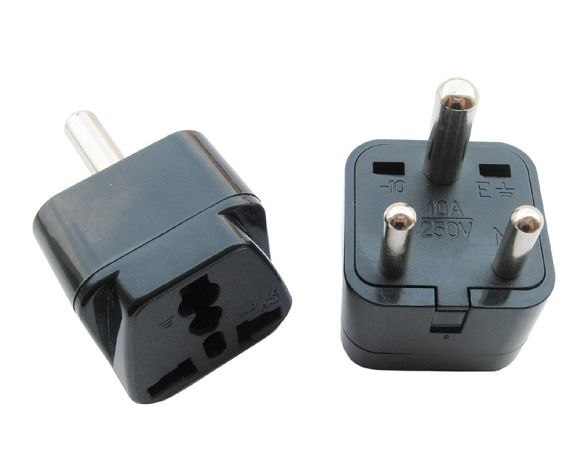 UNIVERSAL PLUG POWER ADAPTER